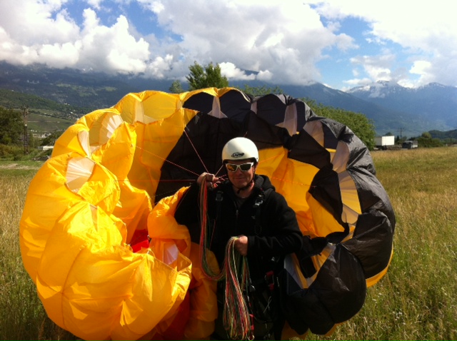 Alain 1er vol apprentissage du parapente à Vercorin en Valais central