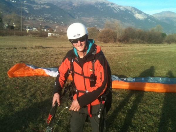 Maxime vol à Vercorin chez Twist'air en parapente